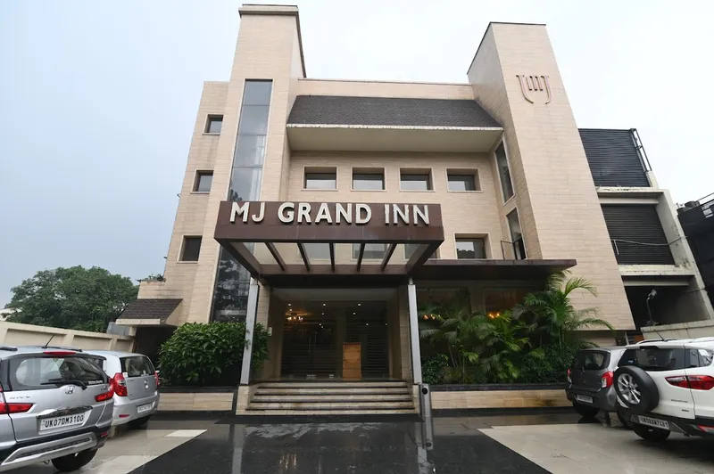 Hotel MJ Grand Inn