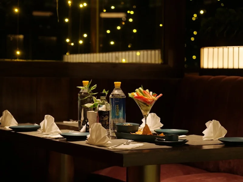 Ramada Allen N Marlee's Rooftop Restaurant