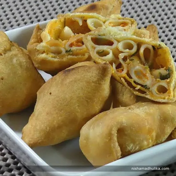 BRAJWASI SAMOSA WALA