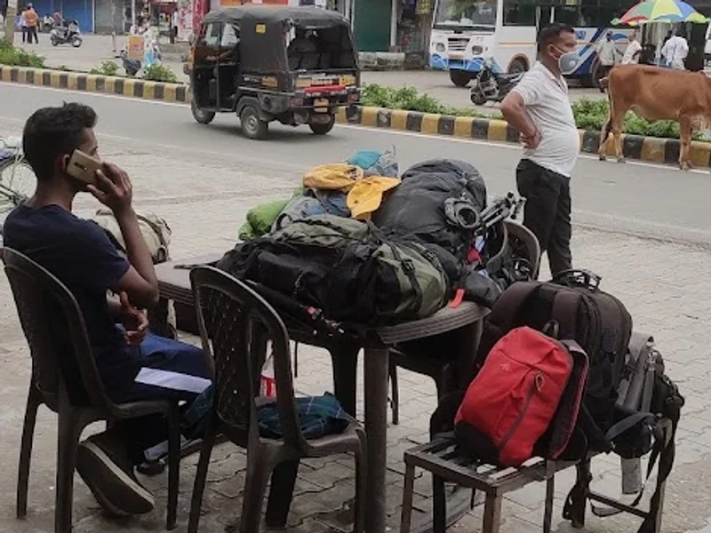 Godiyal Shudh Shakahari Bhojnalaya