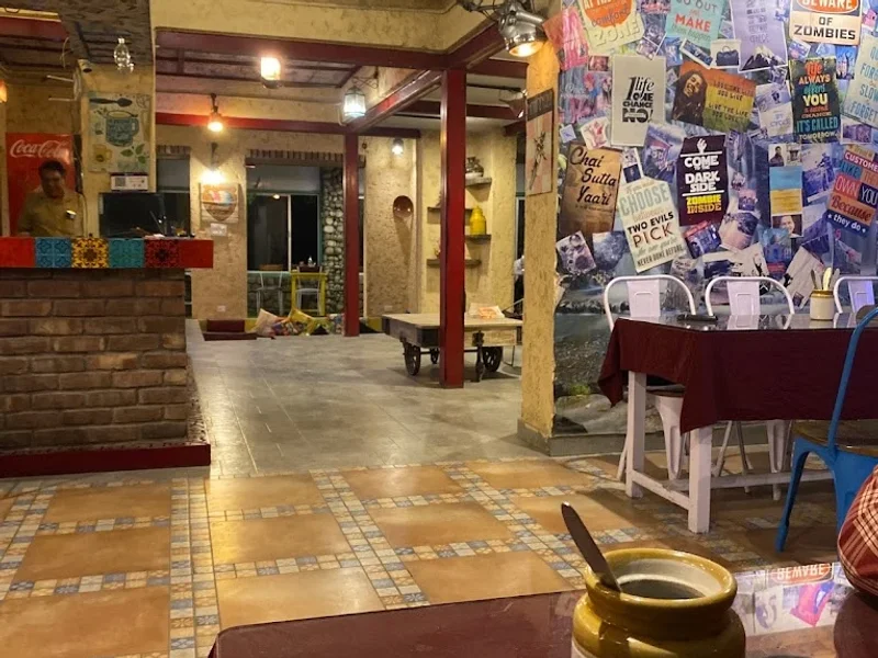 Road House Bistro
