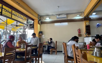 Best of 15 chicken curries in Sudhauwala Dehradun