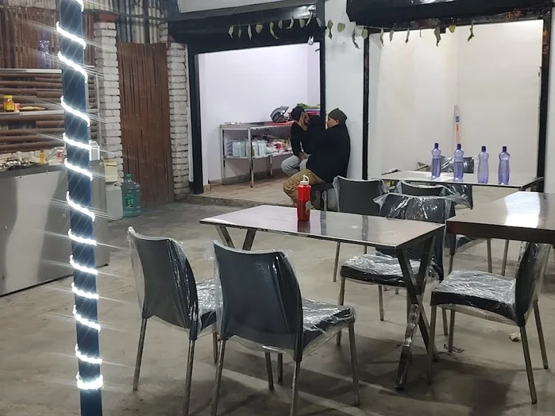 The Bhulla's Fast Food #Bff