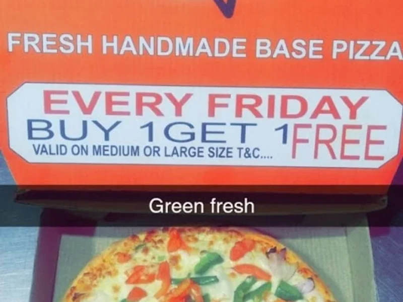 Dienoz pizza (vikas nagar)