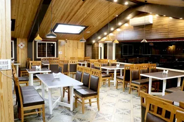 Top 28 late night restaurants in Selakui Dehradun