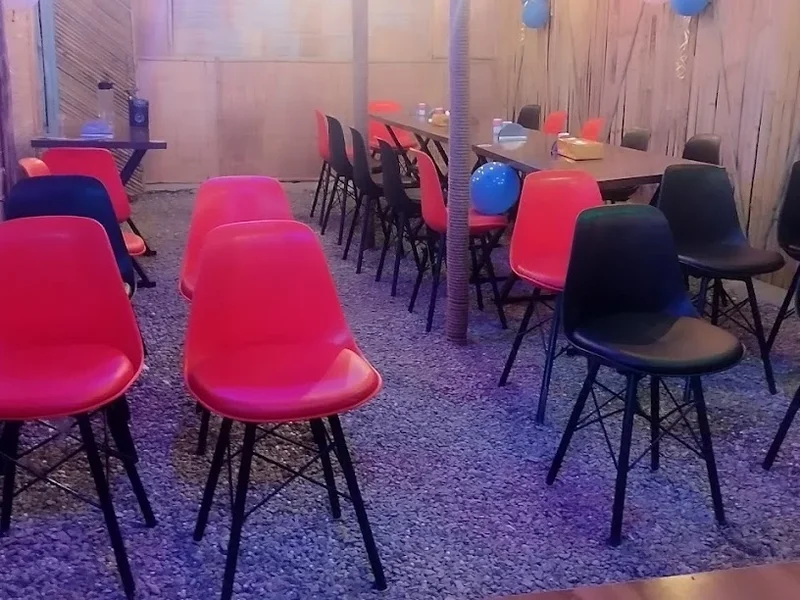 Hunger Trail cafe & restaurant