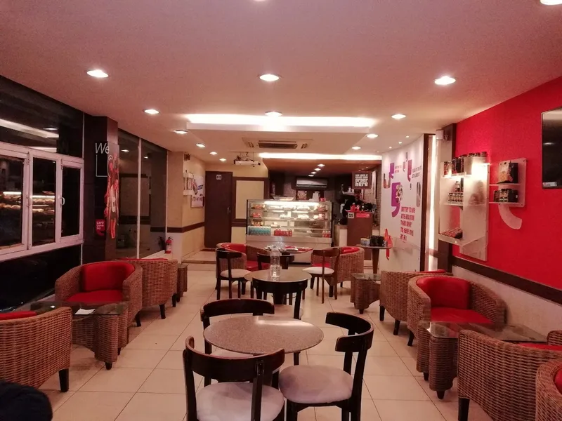 Cafe Coffee Day - The Mall Road