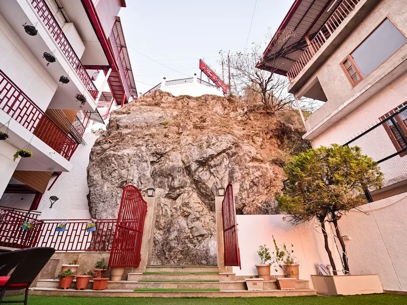 Hotel The Pride, Mussoorie