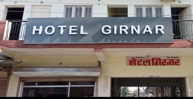 Hotel Girnar