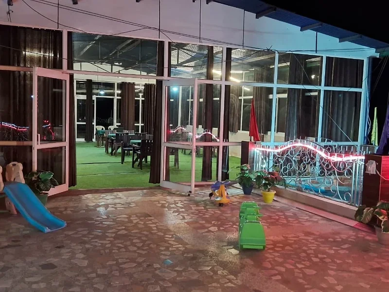 Hotel Mussoorie International
