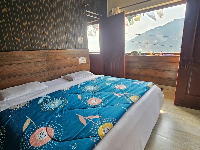 Hotel View Point Mussoorie