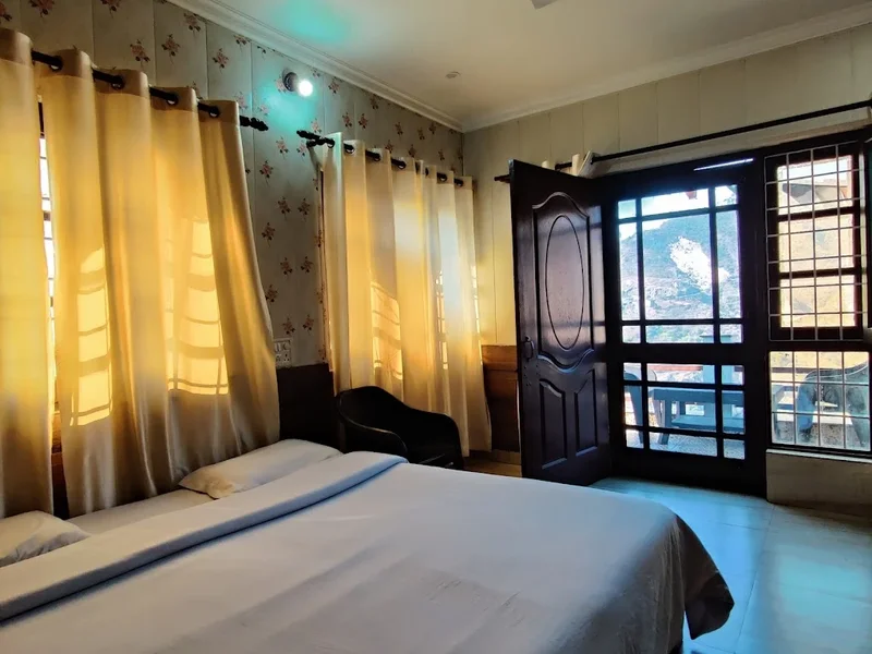 Hotel View Point Mussoorie