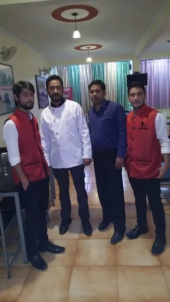 Real Hyderabadi Biriyani- VEG/Non Veg Family Restaurant in Roorkee