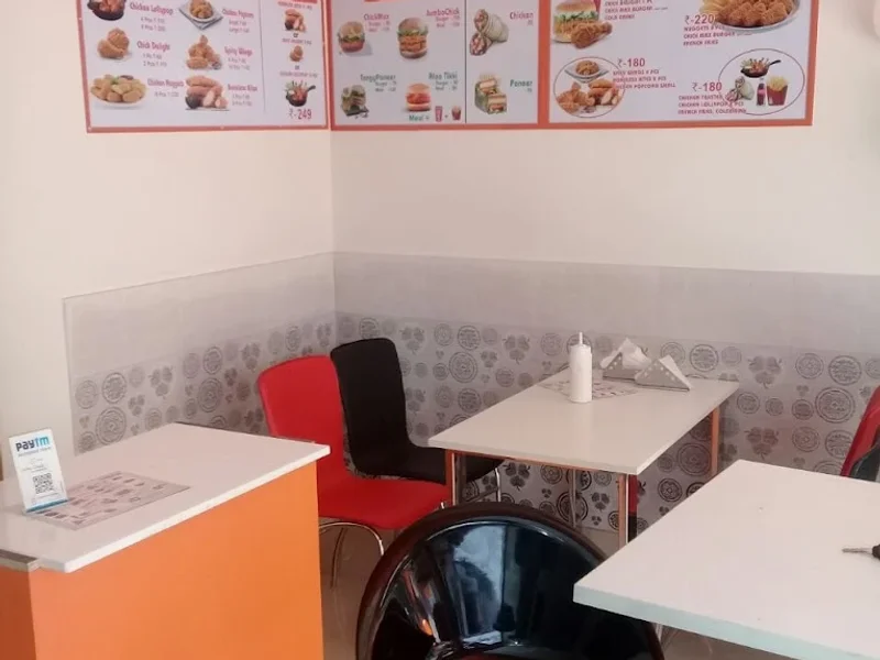 LickaChick Restaurant