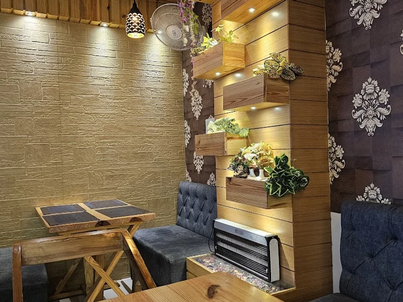 the second wife Restaurant