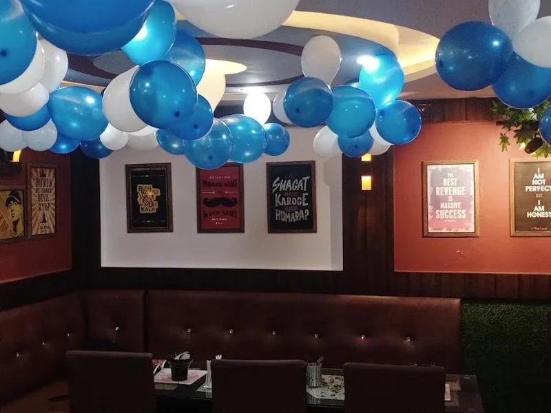 Tik Tok Cafe & Restaurant