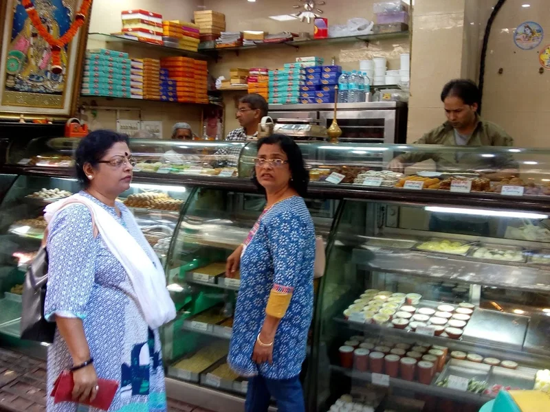 Mathura Walo Ki Pracheen Dukaan