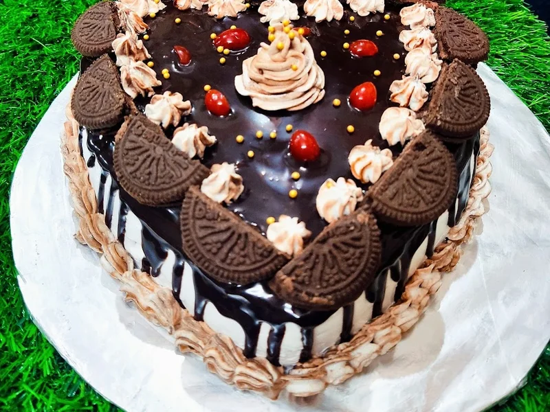 Chocolate Marvels and cakes