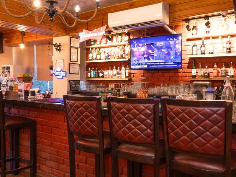 Rustic House - Best Bar and Pubs | Restaurants in Roorkee