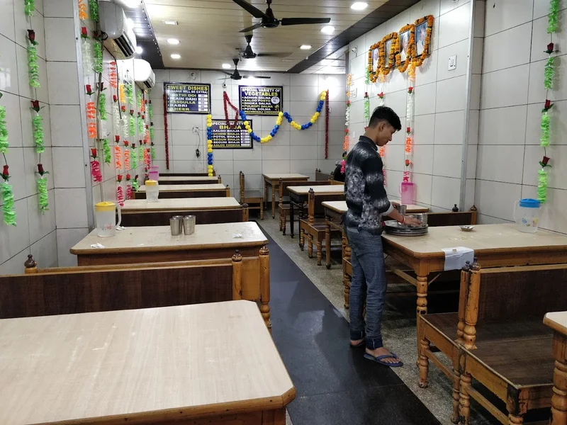 Dada Boudir Hotel Estd 1939 By Late Balai Mukherjee and Manik Mukherjee Opp Bholagiri Dharamshala