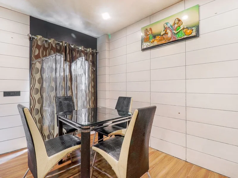 Oaktel Hotel Grand Shiva