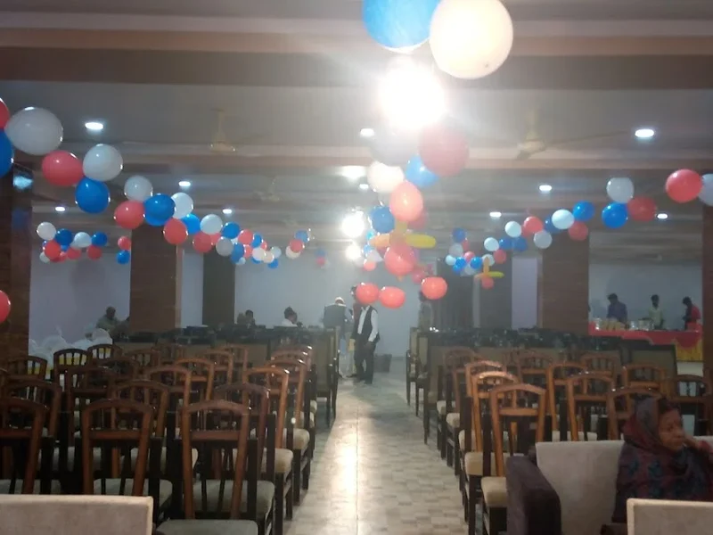 Shiv Kashi Restaurant & Banquot Hall (SULTANPUR)