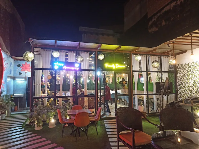 Rai Singh's Restro Cafe (Bawana, Delhi)