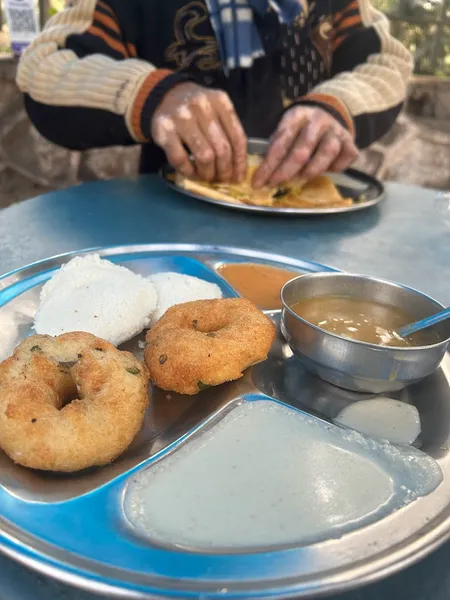 Anna South Indian Food Stall (Idly, Vada, Dosa)