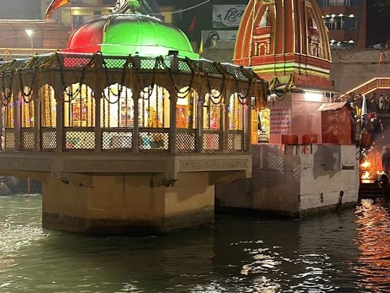 Ganga Aarti Viewing Spot