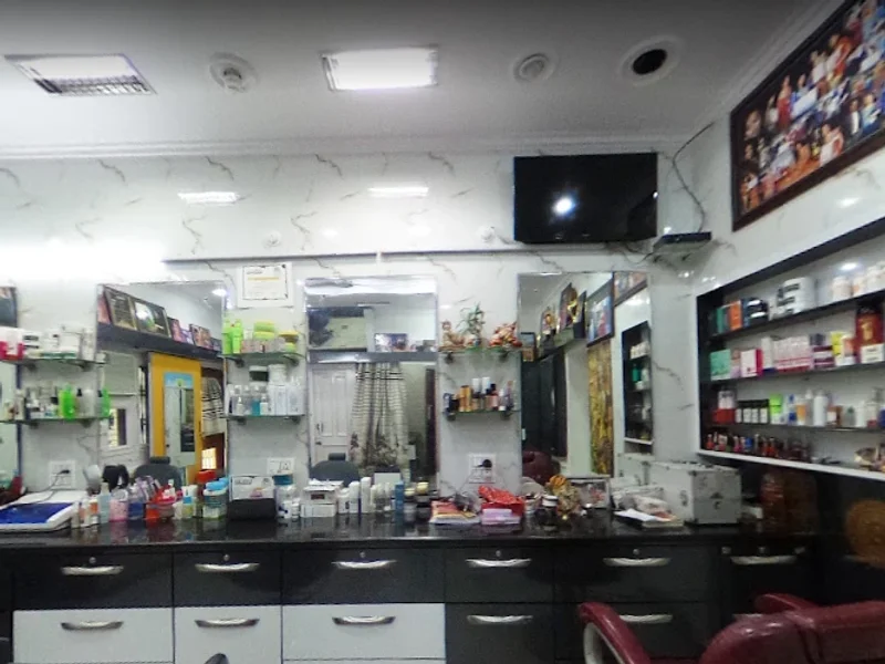 Uma Beauty Point & Makeup Salon