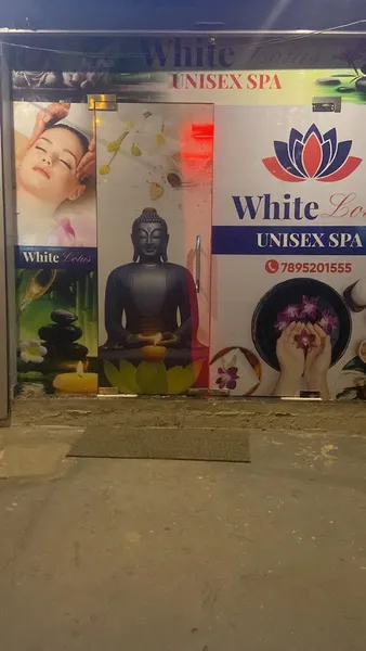 White Lotus Unisex spa