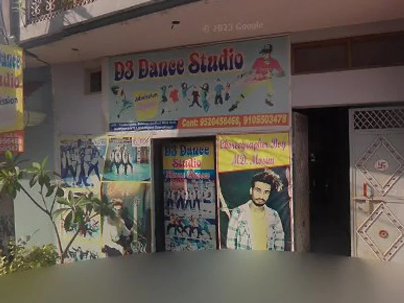 Aastha Beauty Parlour