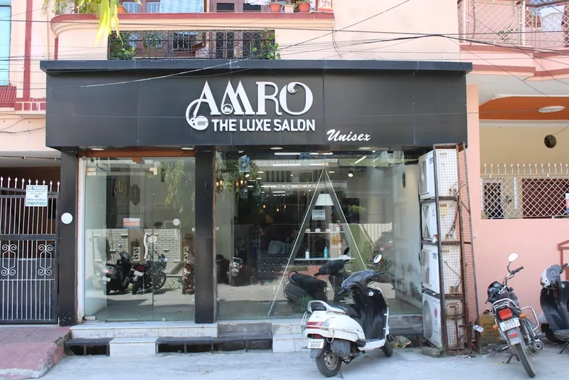 Amro The Luxe Salon (Unisex) - Bridal Makeup / Unisex Salon / Nail Extension / Skin Care Services in Haridwar