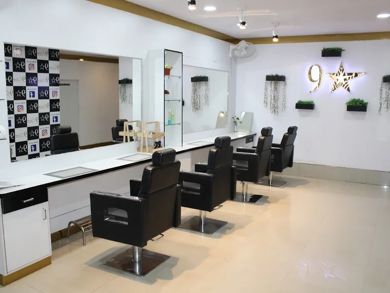 9 Star Unisex Salon- Nail Extension in Dehradun | Best Makeup Artist in Dehradun