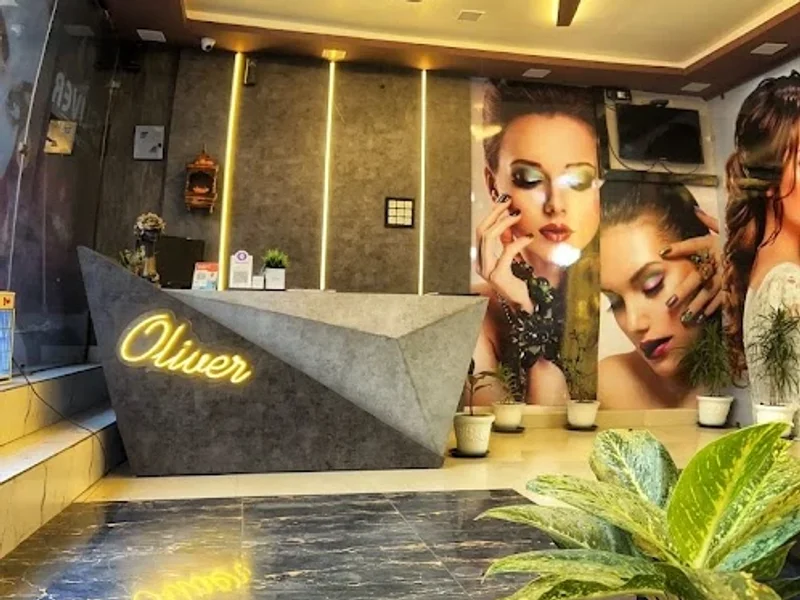 Oliver Unisex Salon and Makeover Studio