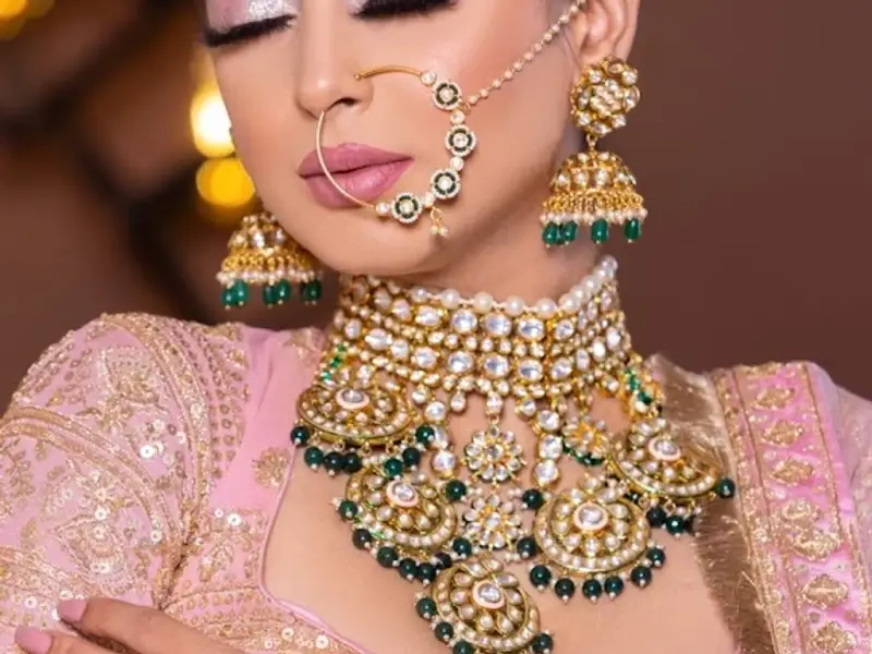 VLCC Salon (Rudrapur)