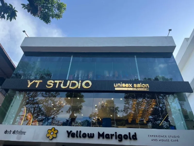 YT Studio Unisex Salon - Bridal Makeup/Luxury Salon/Nail/Eyelash Extension/Best Unisex Salon in Dehradun