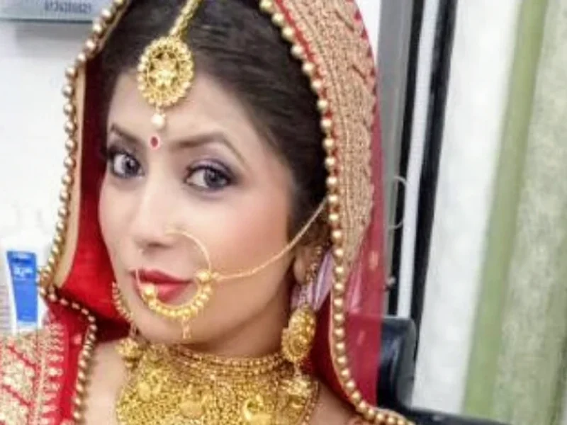 Essence Beauty Parlour