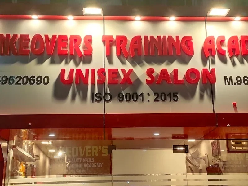 Makeover Unisex Salon