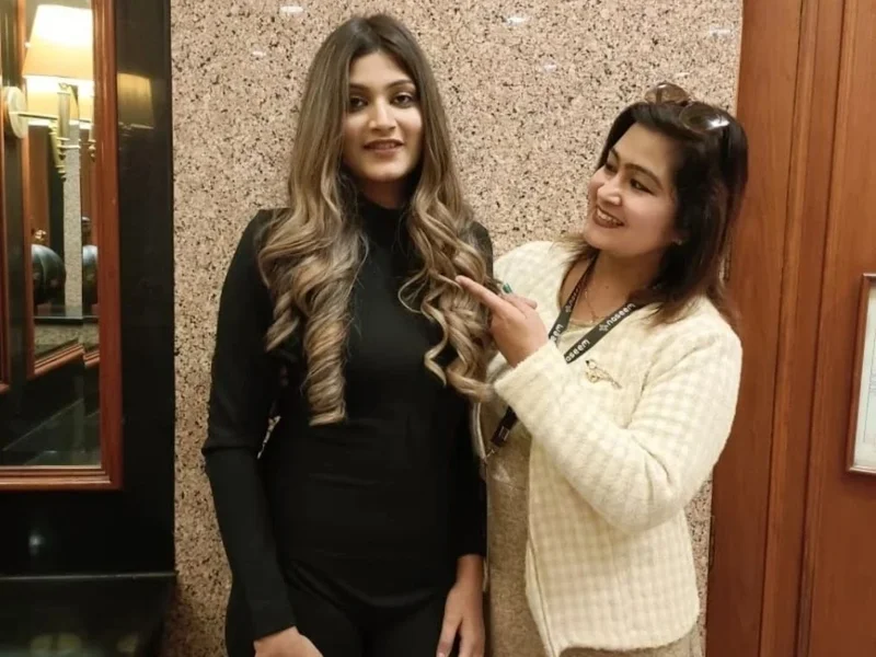 सजनी ब्यूटी पार्लर एंड एकेडेमी