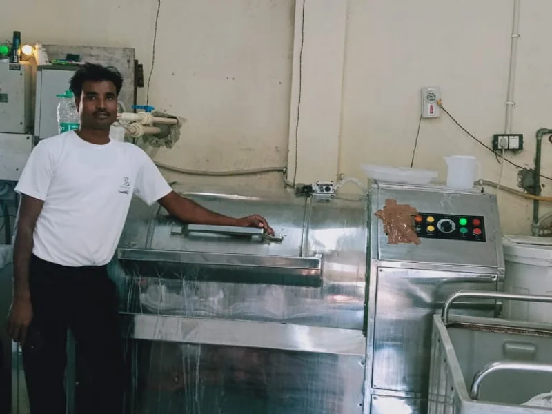 S R LAUNDRY
