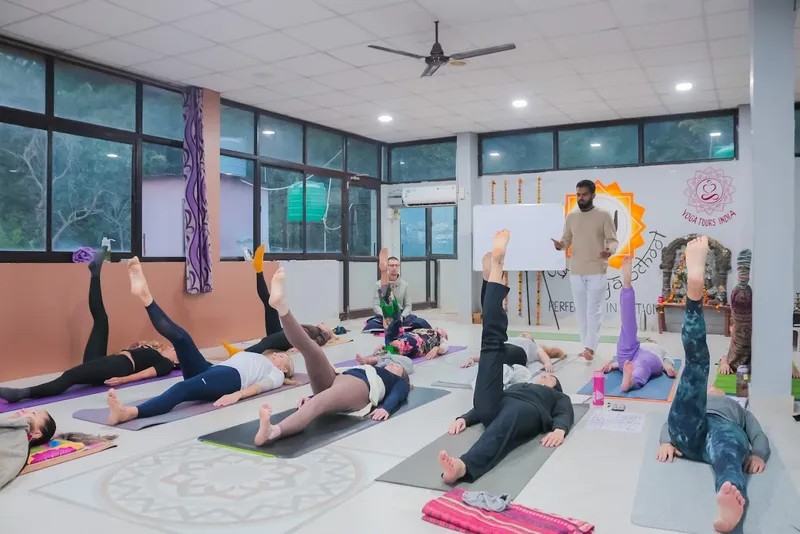 Yoga Vidya School | Yoga Teacher Training School, Rishikesh