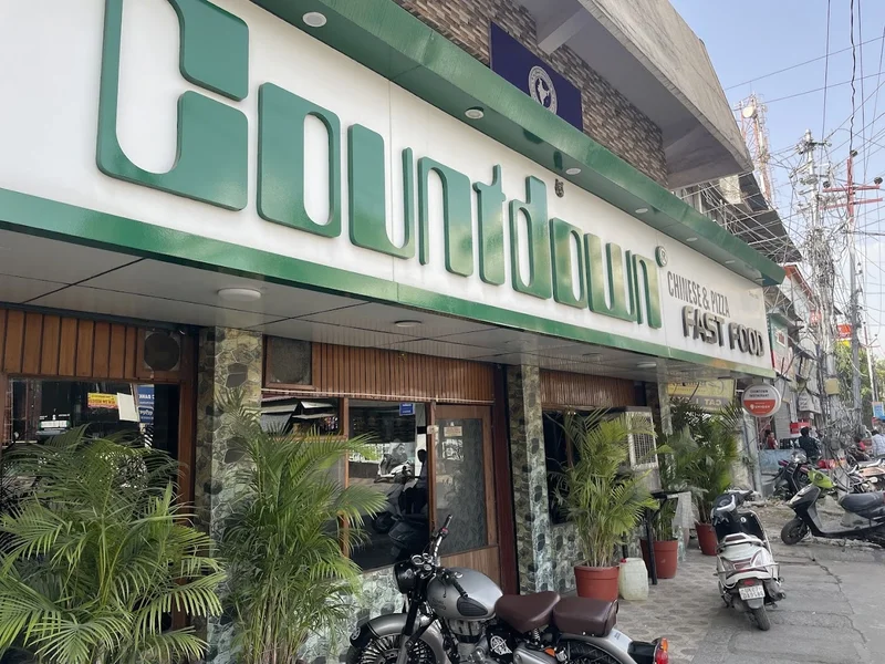 Countdown restaurant Since 1984