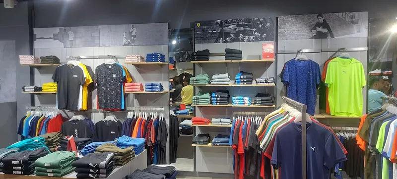 PUMA Store