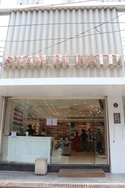 Sham Di Hatti - Best Ladies Wear in Rudrapur |Best Mens Wear in Rudrapur |Best Designers For Fabric & Suit in Rudrapur