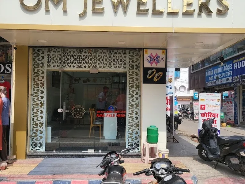 Om Jewellers | Kisna Diamond Authorised Retailer | Gold & Diamond Shop
