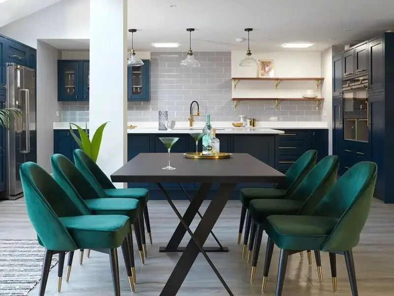 Aish Furniture