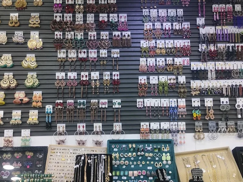 Anika Cosmetics & Artificial Jewellery