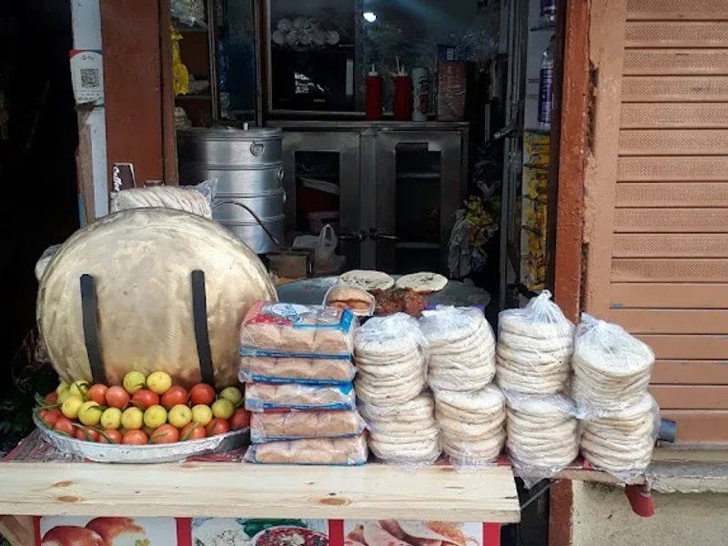 Amritsari chole kulche