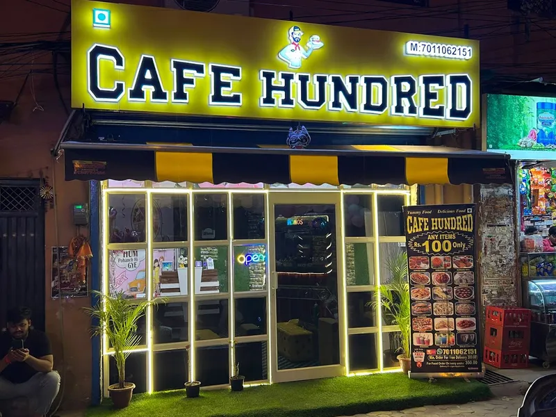 Cafe Hundred